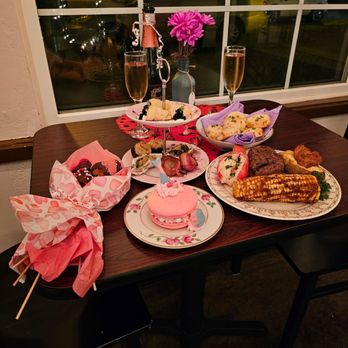 Siren's Lure Teahouse and Bakery - a table with desserts and drinks - Bakeries Near Me - Newport, Oregon Siren's Lure Teahouse and Bakery - a table with desserts and drinks - Bakeries Near Me - Newport, Oregon