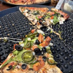 Veggie Puzza with jalapeño! Veggie Puzza with jalapeño!