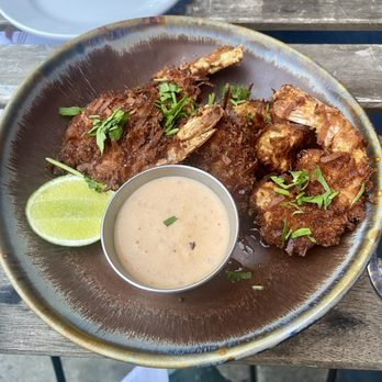 118 North - Coconut shrimp - Bars Near Me - Wayne, Pennsylvania