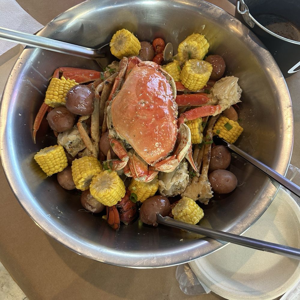 Da Crawfish and Crabshack - Combo #5 - Seafood Near Me - Kapolei, Hawaii