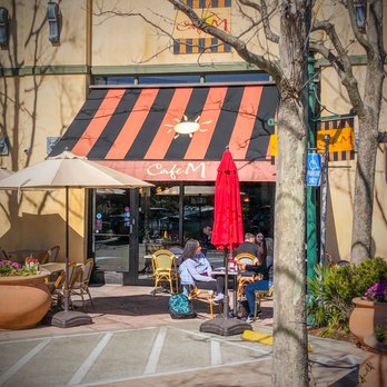 Cafe M - Outdoor seating area - Breakfast & Brunch Near Me - Berkeley, California