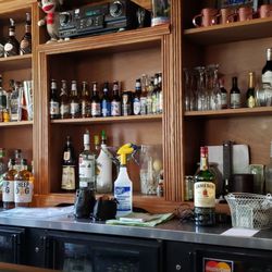 Swiss Street Pub & Grille