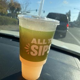 Half Strawberry lemon mint / Half Agave lemonade
