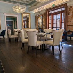Hamptons - Interior