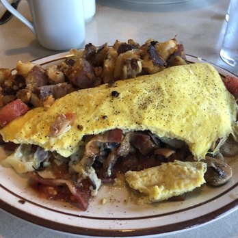 Edelweiss - Breakfast & Brunch Near Me - Auburn, California Edelweiss - Breakfast & Brunch Near Me - Auburn, California