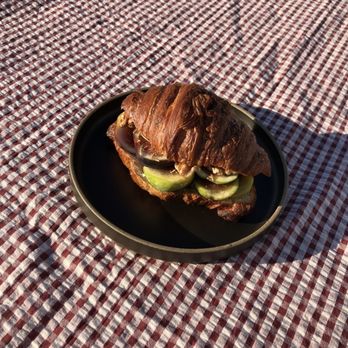 L'imprimerie - Vegan croissant (epic layers) - Bakeries Near Me - Brooklyn, New York L'imprimerie - Vegan croissant (epic layers) - Bakeries Near Me - Brooklyn, New York