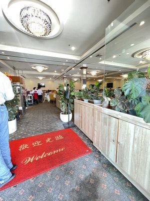 Cheung Hing Restaurant by null