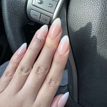 Kitchen Nail Bar - Mountain View - Nail Salons Near Me - Mountain View, California