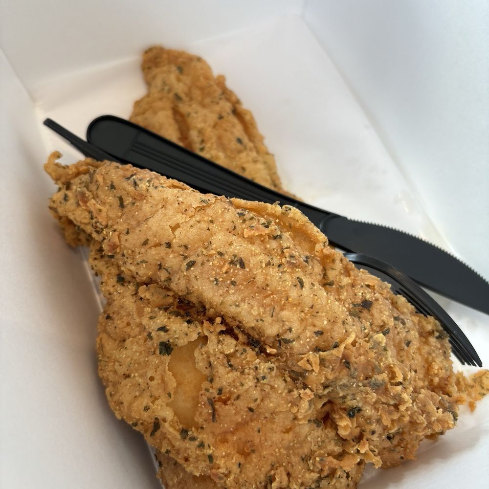 Cornbread Brooklyn - Catfish 2 Pieces - Soul Food Near Me - Brooklyn, New York Cornbread Brooklyn - Catfish 2 Pieces - Soul Food Near Me - Brooklyn, New York