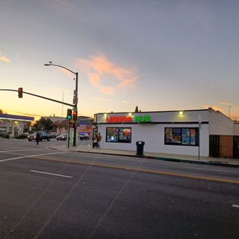 Liquor Hub - Hub at sunnset - Beer, Wine & Spirits Near Me - Alameda, California Liquor Hub - Hub at sunnset - Beer, Wine & Spirits Near Me - Alameda, California