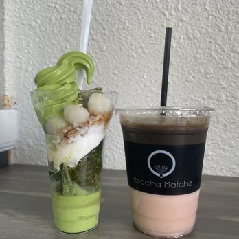 Meccha Matcha - Mecca 8 Parfait ( red bean replaced with mochi balls ) & Hojicha Iced strawberry Latte with Oatmilk. - Desserts Near Me - Artesia, California