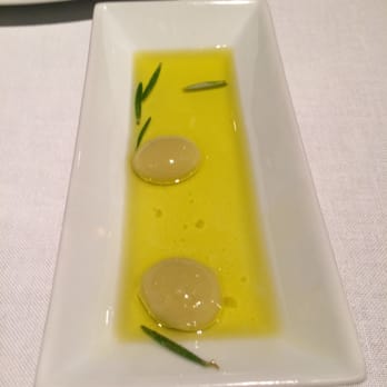 Lúa - Deconstructed olive in olive oil - Spanish Near Me - Madrid, M