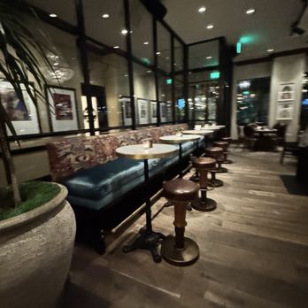 Group Therapy - Wine Bars Near Me - Austin, Texas Group Therapy - Wine Bars Near Me - Austin, Texas