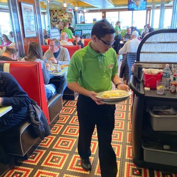 Laurel Diner - Sunday Morning - Diners Near Me - Long Beach, New York Laurel Diner - Sunday Morning - Diners Near Me - Long Beach, New York