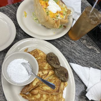Blue Bonnet Cafe - Taco salad, meat toast - Desserts Near Me - Marble Falls, Texas