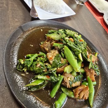 Lur Ros Thai Kitchen - Thai Near Me - Vista, California Lur Ros Thai Kitchen - Thai Near Me - Vista, California