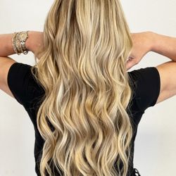 Method Hair Studio - Full highlight and 22" natural beaded row / hand tied extensions by Olivia Zimmerman.