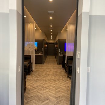 Biohackr Health - Therapy area - IV Hydration Near Me - San Francisco, California