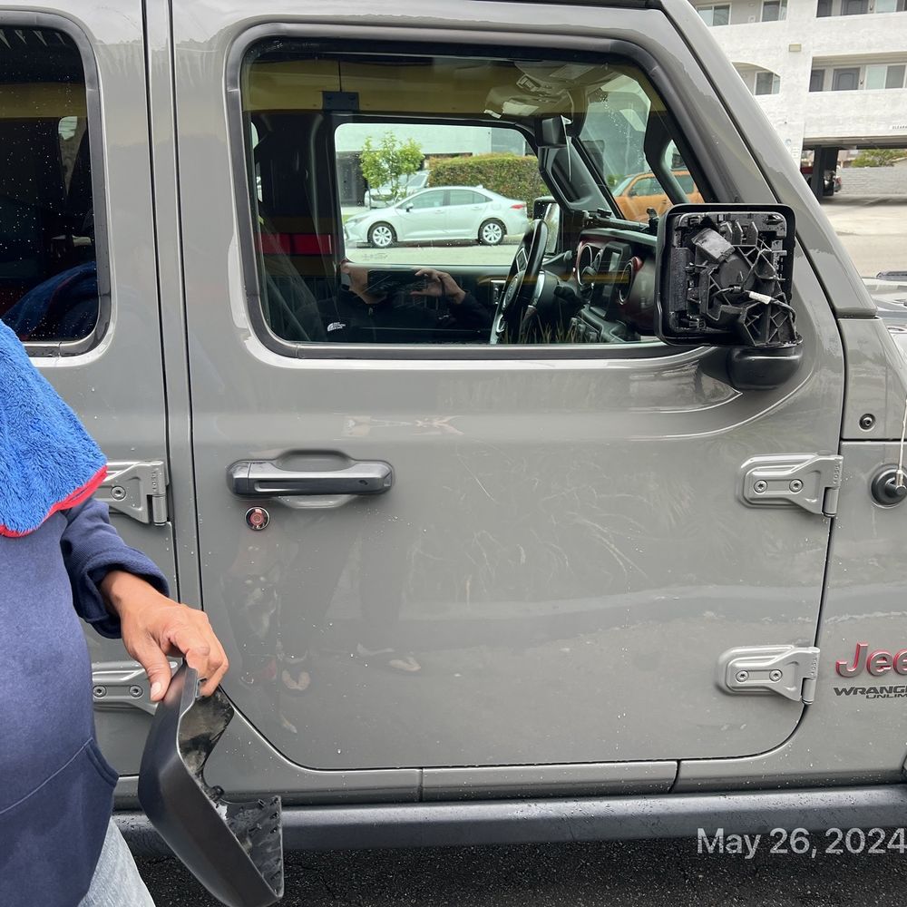 Damage to vehicle. Damage to vehicle.