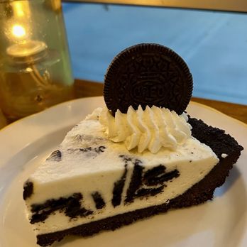 The Monroe - Oreo cream pie - New American Near Me - Orlando, Florida
