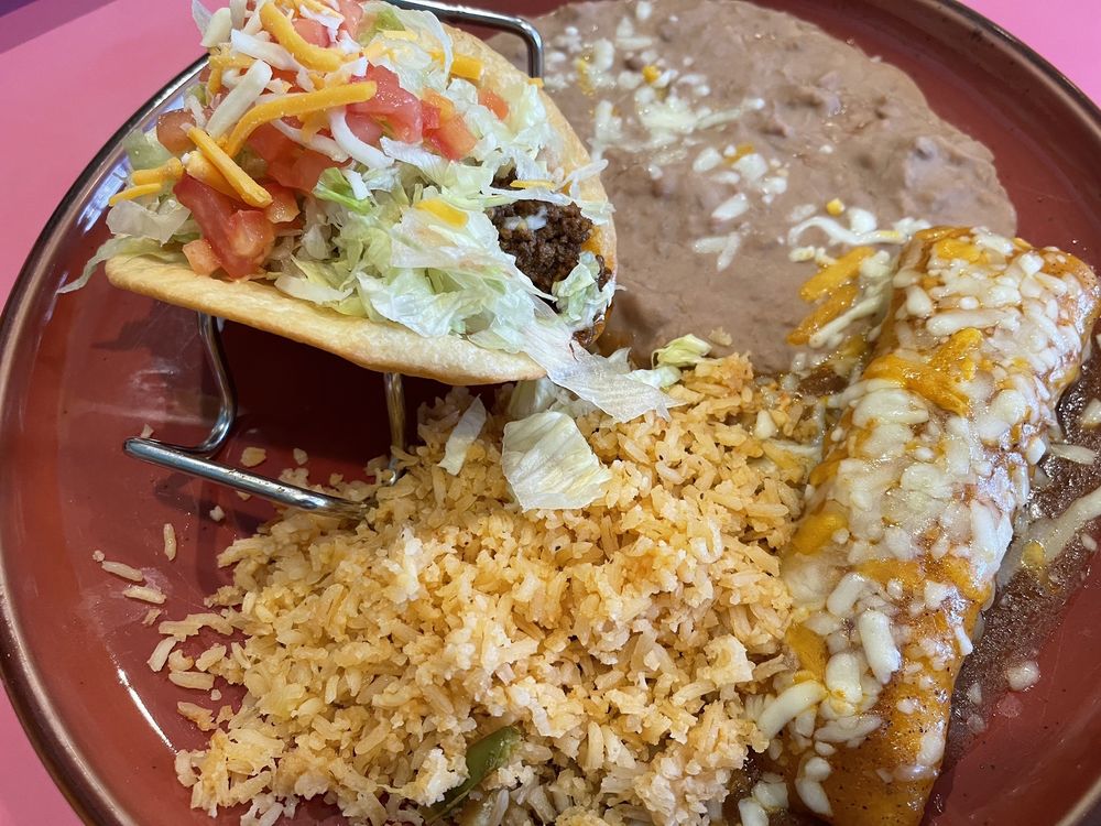 Hacienda Vieja Mexican Restaurant — Mexican restaurant in Roseburg