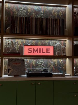 6 Restaurant - NYC by null