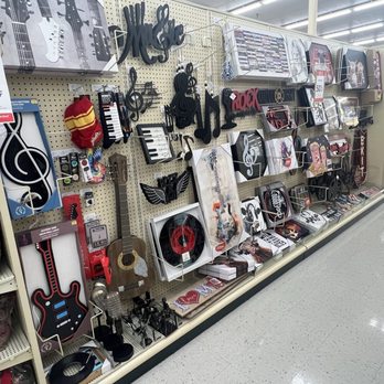Hobby Lobby - Art Supplies Near Me - Lombard, Illinois