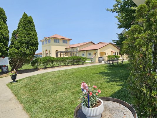 Breaux Vineyards by null