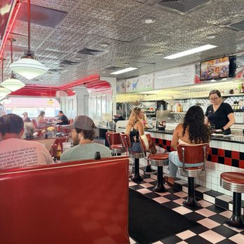 Georgie's Diner - Inside the diner - Diners Near Me - Saint Augustine, Florida Georgie's Diner - Inside the diner - Diners Near Me - Saint Augustine, Florida