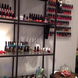 aBella Nail Studio - Pick a color.