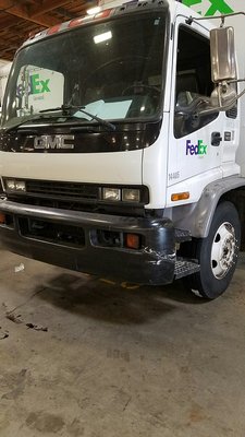 Commercial Tire Service - We service tires for Commercial Vehicles, Light Truck, and Passenger Tires. We focus on fleet service and roadside services Commercial Tire Service - We service tires for Commercial Vehicles, Light Truck, and Passenger Tires. We focus on fleet service and roadside services