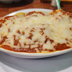 Gondolier Italian Restaurant - Spaghetti with meat sauce and Italian sausage. Pretty good.