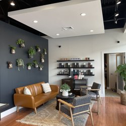John Andrews Salon - Waiting area