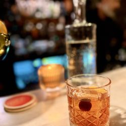 Lounge Here - Vieux Carre