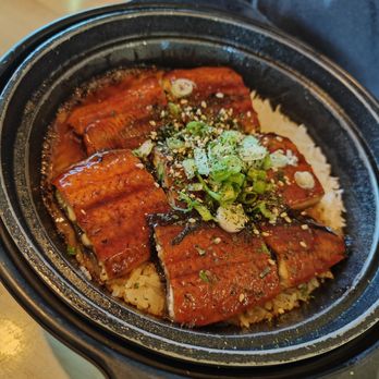 Social Eatery - Grilled Unagi Clay Pot- $17.99 - Bubble Tea Near Me - Millbrae, California