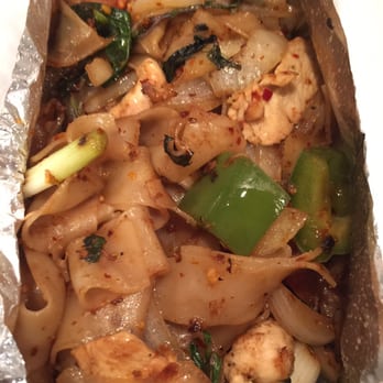 Siam I Am - Pad kee mow. Soo good but soo spicy - Thai Near Me - Redondo Beach, California Siam I Am - Pad kee mow. Soo good but soo spicy - Thai Near Me - Redondo Beach, California