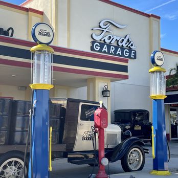 Ford's Garage - Burgers Near Me - Brandon, Florida Ford's Garage - Burgers Near Me - Brandon, Florida