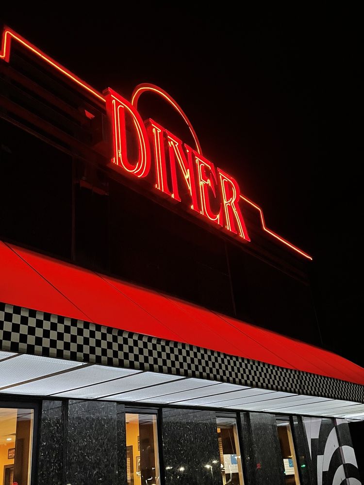 Andy's Diner & Pub