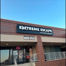 Extreme Escape - Colonnade