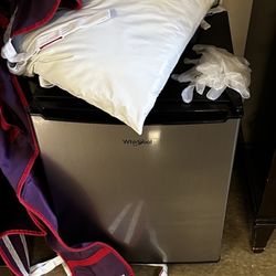 Forest Manor Nursing & Rehabilitation Center - Dirty gloves left on a refrigerator and bed pillows. I don't know what the other things are.