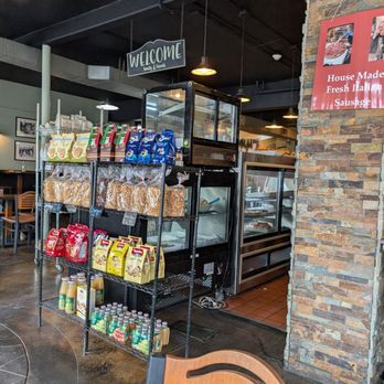 Lou Umberto's Italian Kitchen - Delis Near Me - Cranston, Rhode Island
