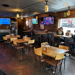 The Goat Saloon - Dining
