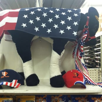 Fleet Farm - Department Stores Near Me - West Bend, Wisconsin
