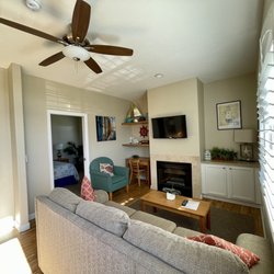 Pacific Plaza Resort  - Living room