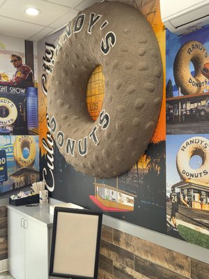 Randy's Donuts by null