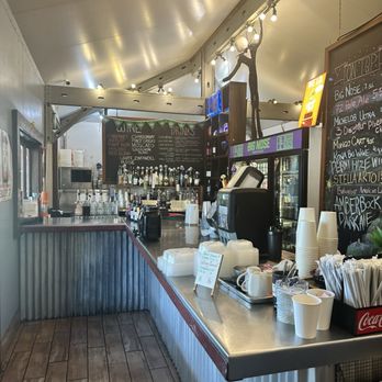 One Love Cafe - Cafes Near Me - Gainesville, Florida