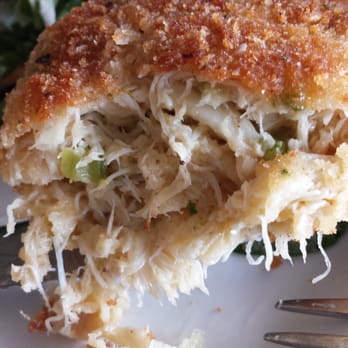 Creekview Restaurant - Crab cake - Wine Bars Near Me - Williamsville, New York Creekview Restaurant - Crab cake - Wine Bars Near Me - Williamsville, New York