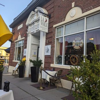 La Voile Brookline - Store front - French Near Me - Brookline, Massachusetts