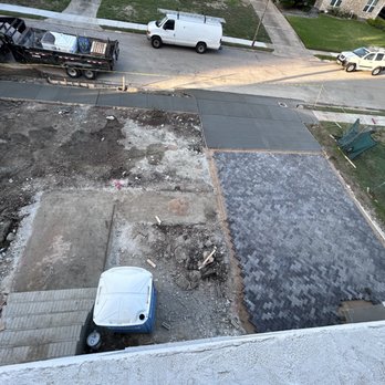 Corona Stoners - Paver driveway and a concrete city approach/ sidewalk - Masonry/Concrete Near Me - Houston, Texas Corona Stoners - Paver driveway and a concrete city approach/ sidewalk - Masonry/Concrete Near Me - Houston, Texas