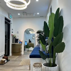 Yardley Head Spa - Pretty interior